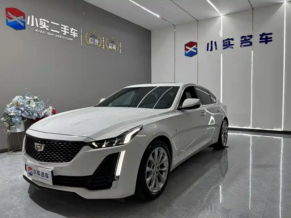 Кадиллак CT5 2022 года 28T Люкс (стандартная версия) 35000 km 2022