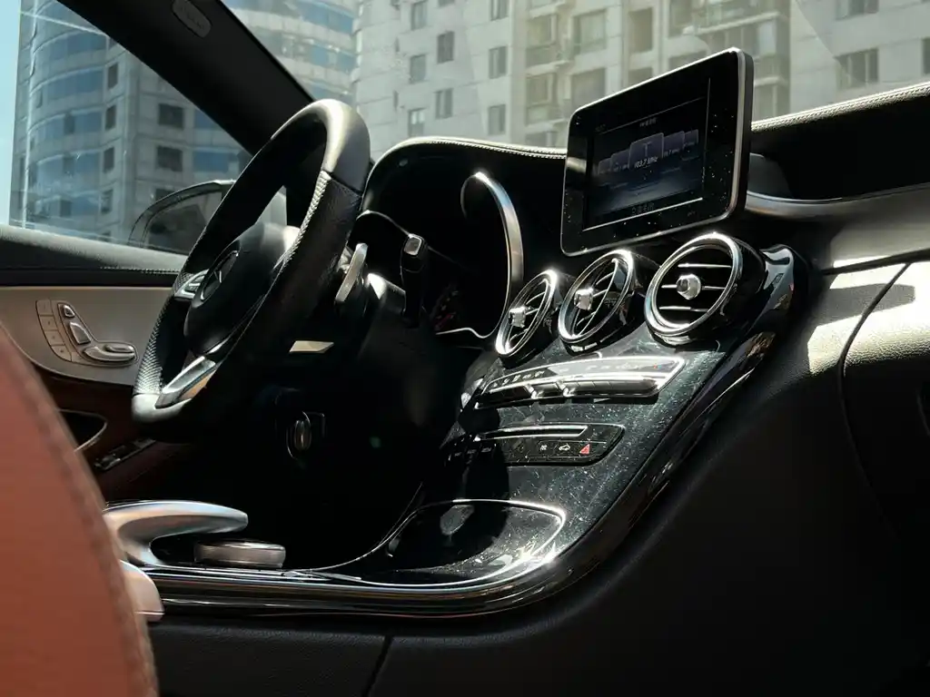 MERCEDES-BENZ C CLASS