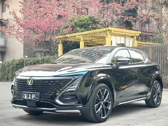 CHANGAN UNI T