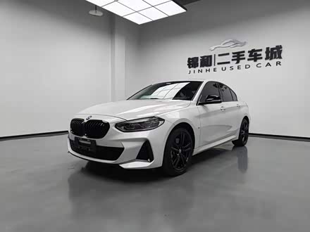 宝马1系 2021款 125i M运动曜夜版