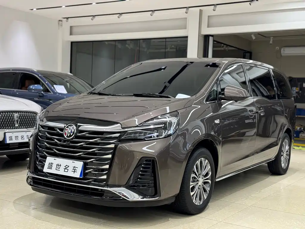 Buick GL8 2023 года Ландшафтная версия Комфорт тип 15000 km 2024