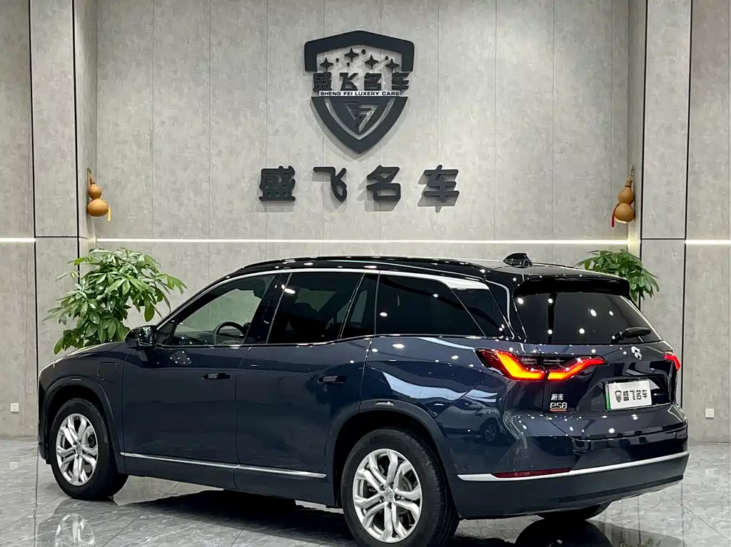 NIO NIO ES8