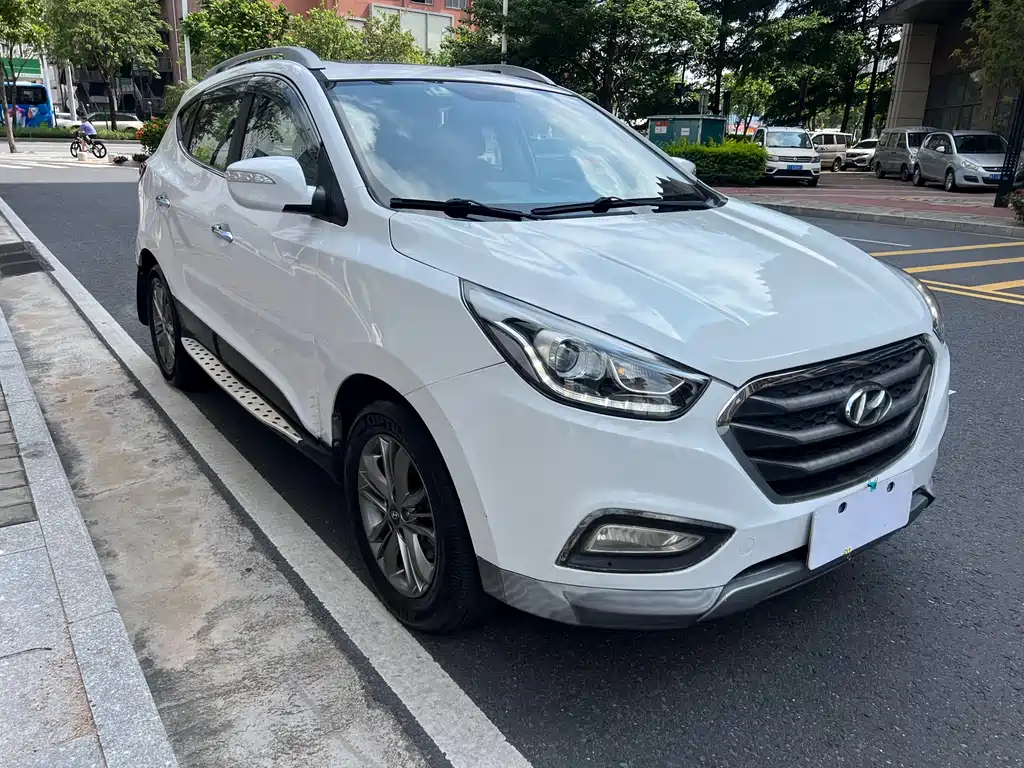 MODERN BEIJING HYUNDAI IX35