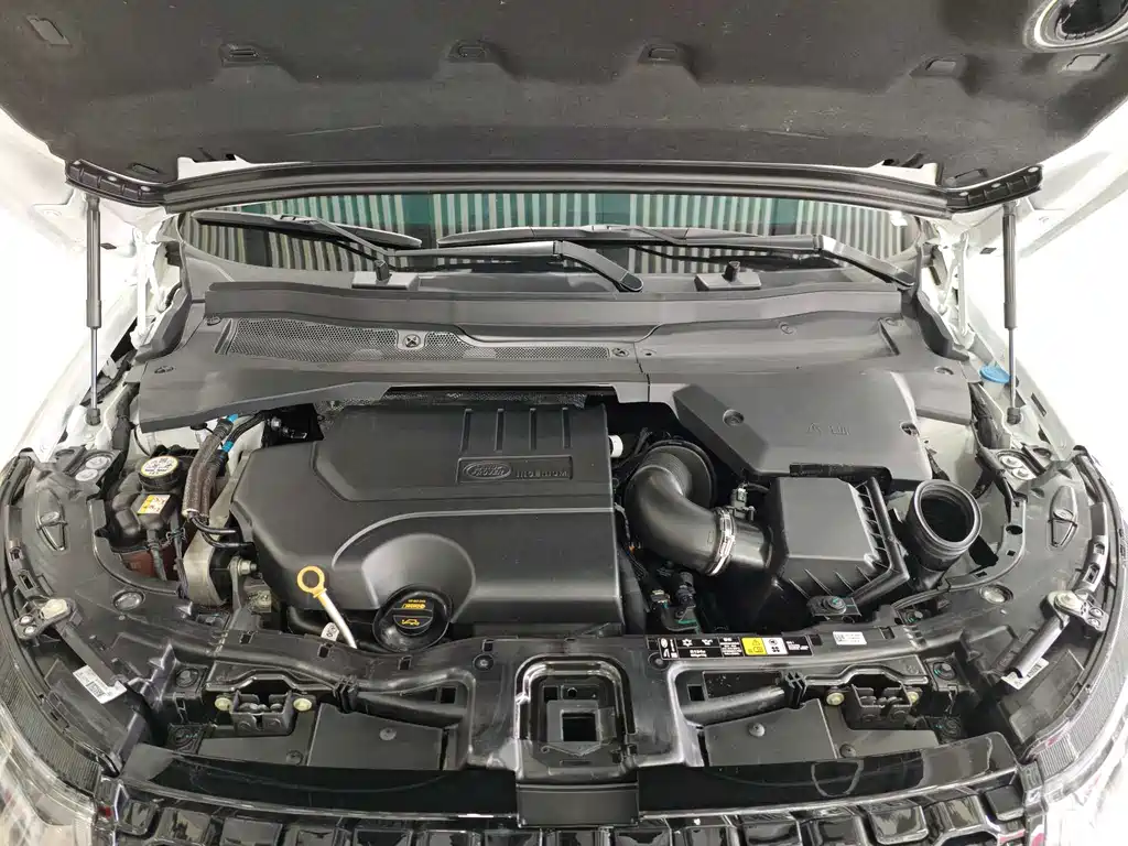 LAND ROVER DISCOVER SPORTS