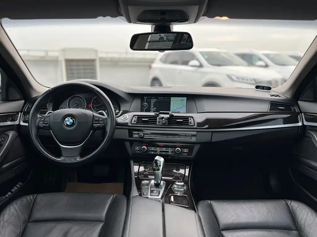BMW 5 Series 5 2012 530i Lead