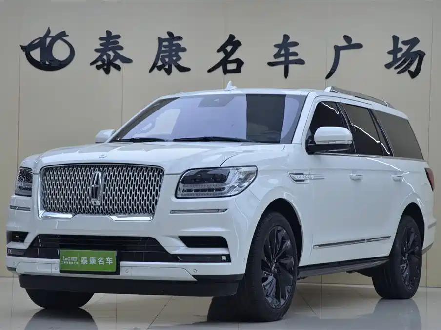 Lincoln Navigator 2021