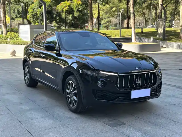maserati levante