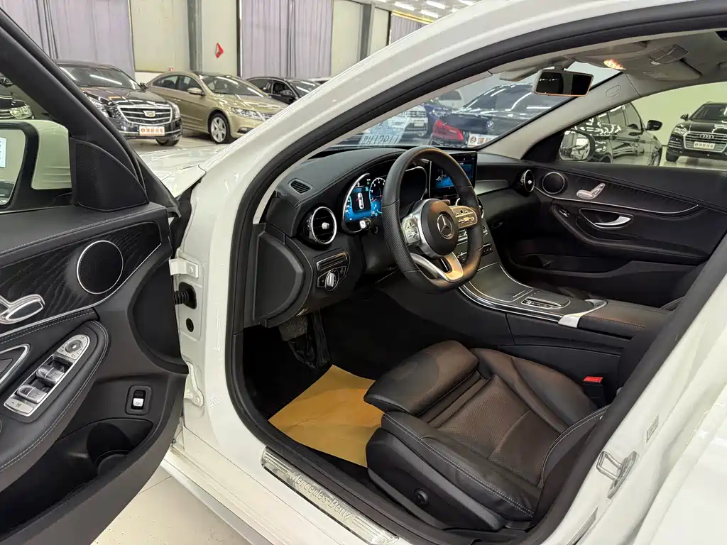 MERCEDES-BENZ C CLASS