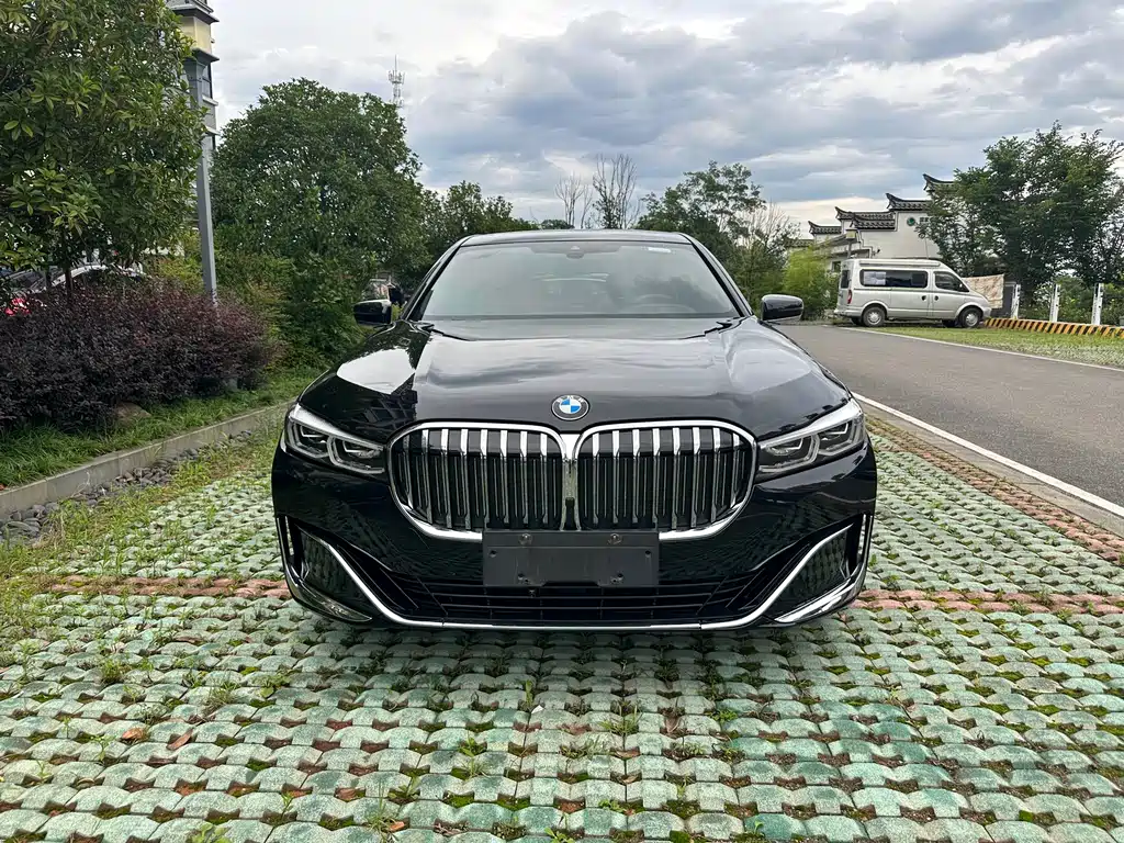 BMW 7 Series 7 2021 740Li Lead Luxury