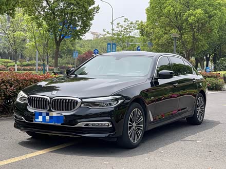 宝马5系 2018款 改款 530Li 尊享型 M运动套装