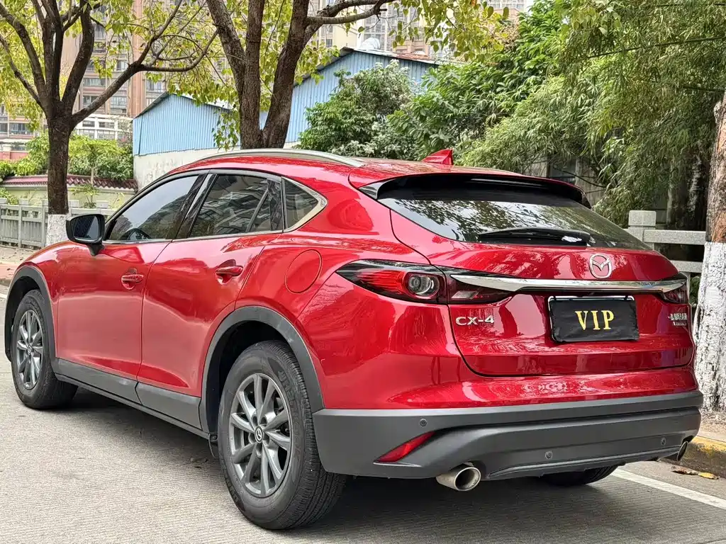 MAZDA CX 4