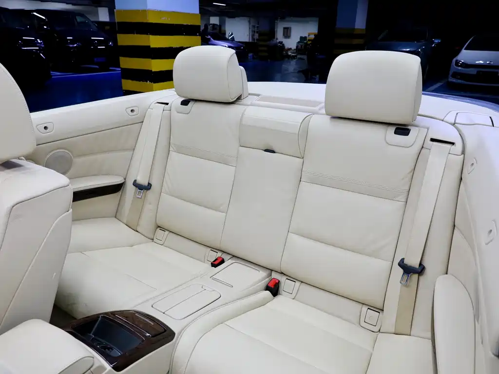 BMW 3 Series 3 2007 330i