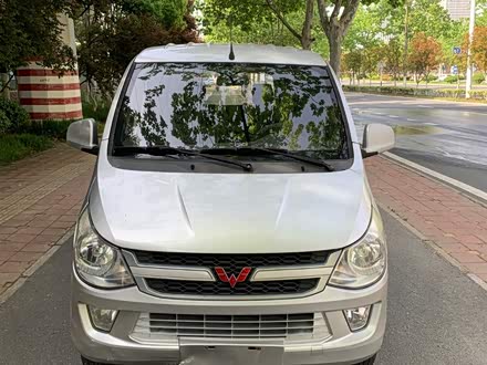 五菱之光 2015款 1.2L S 实用型LSI