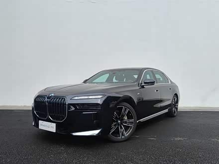宝马7系 2023款 改款 740Li 尊享型 M运动套装