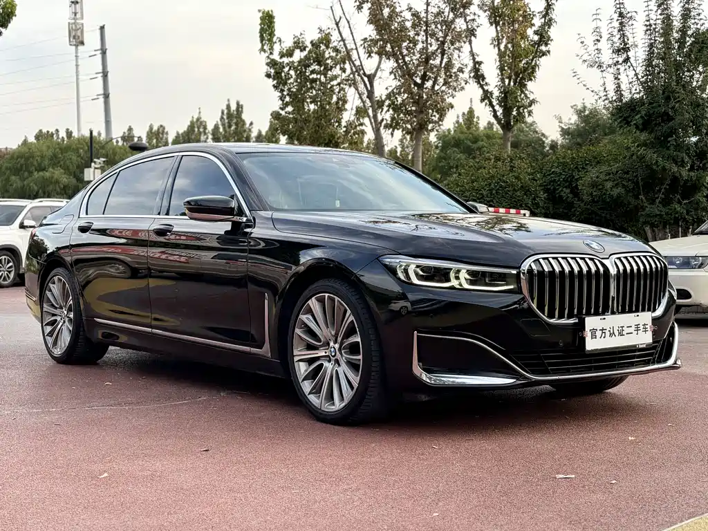 BMW 7 SERIES