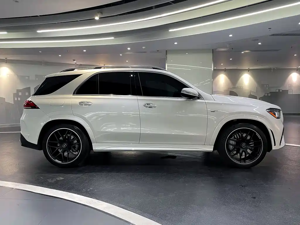 MERCEDES-BENZ GLE AMG