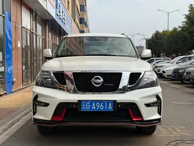 NISSAN TOURE 2018