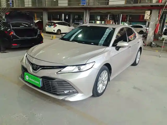 TOYOTA CAMRY 2020