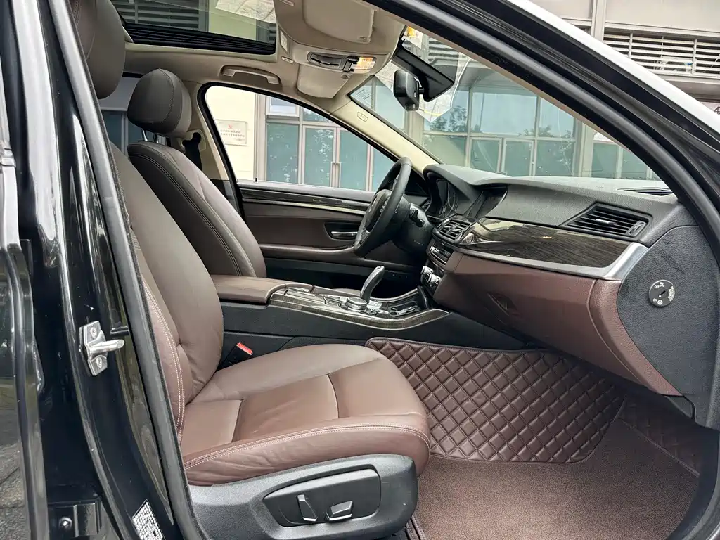BMW 5 Series 5 2014 525Li Luxury