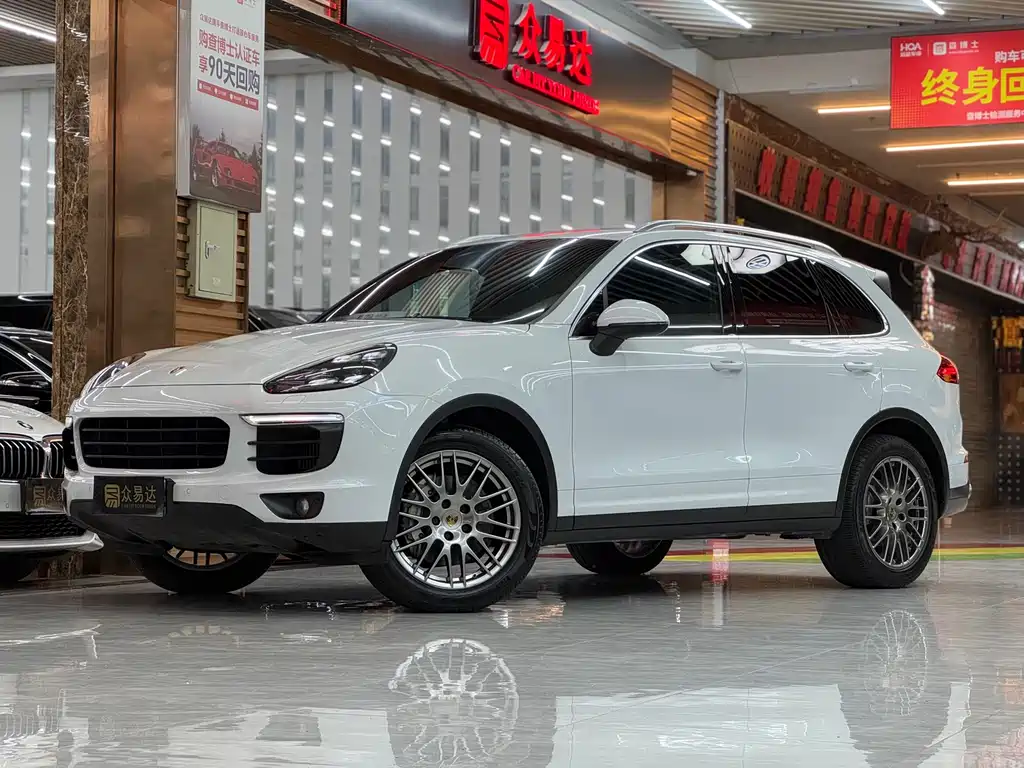 Porsche Cayenne 2015