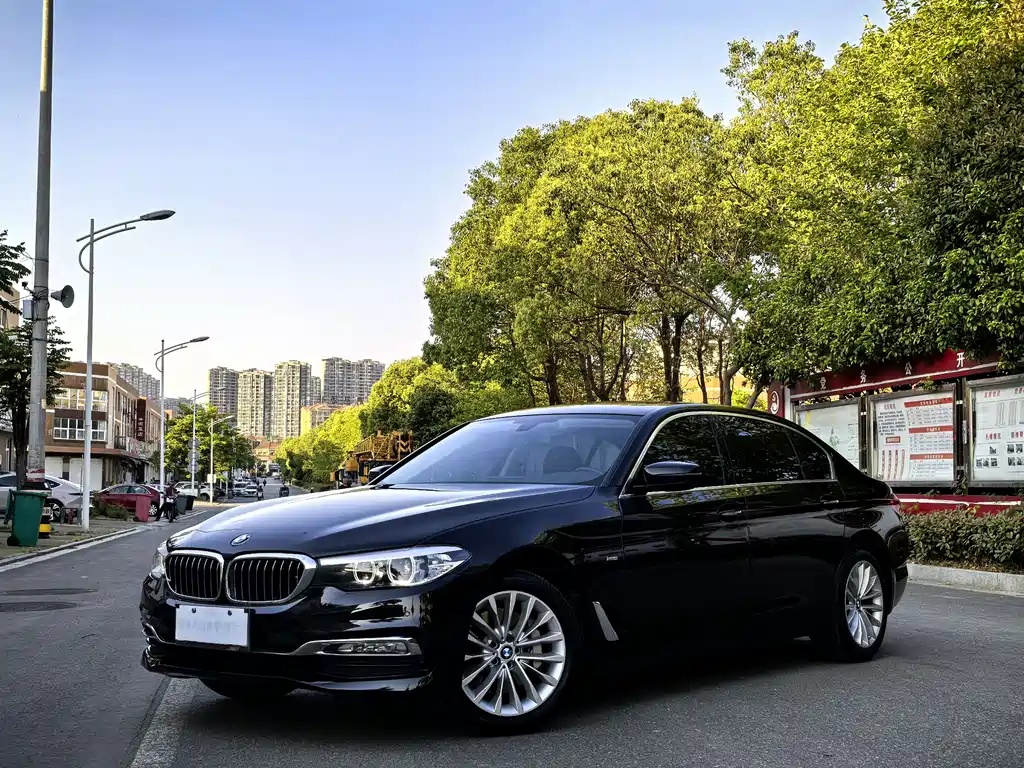 BMW 5 Series 2018