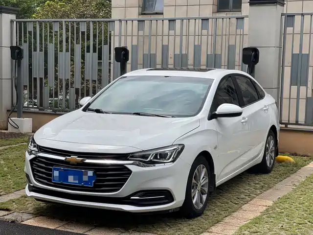 CHEVROLET CRUZE 2022