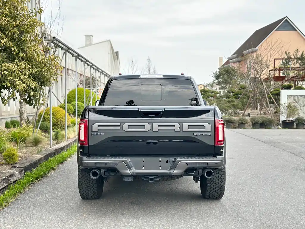 FORD F 150 RAPTOR
