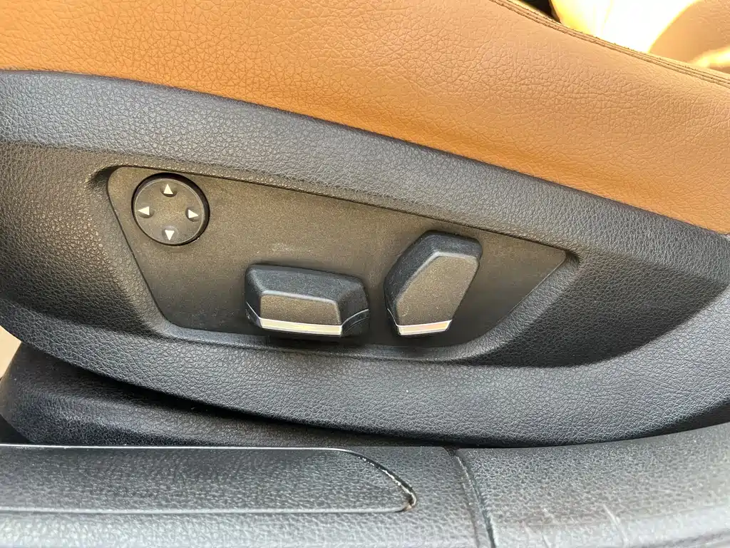 BMW 7 Series 7 2009 730Li Lead