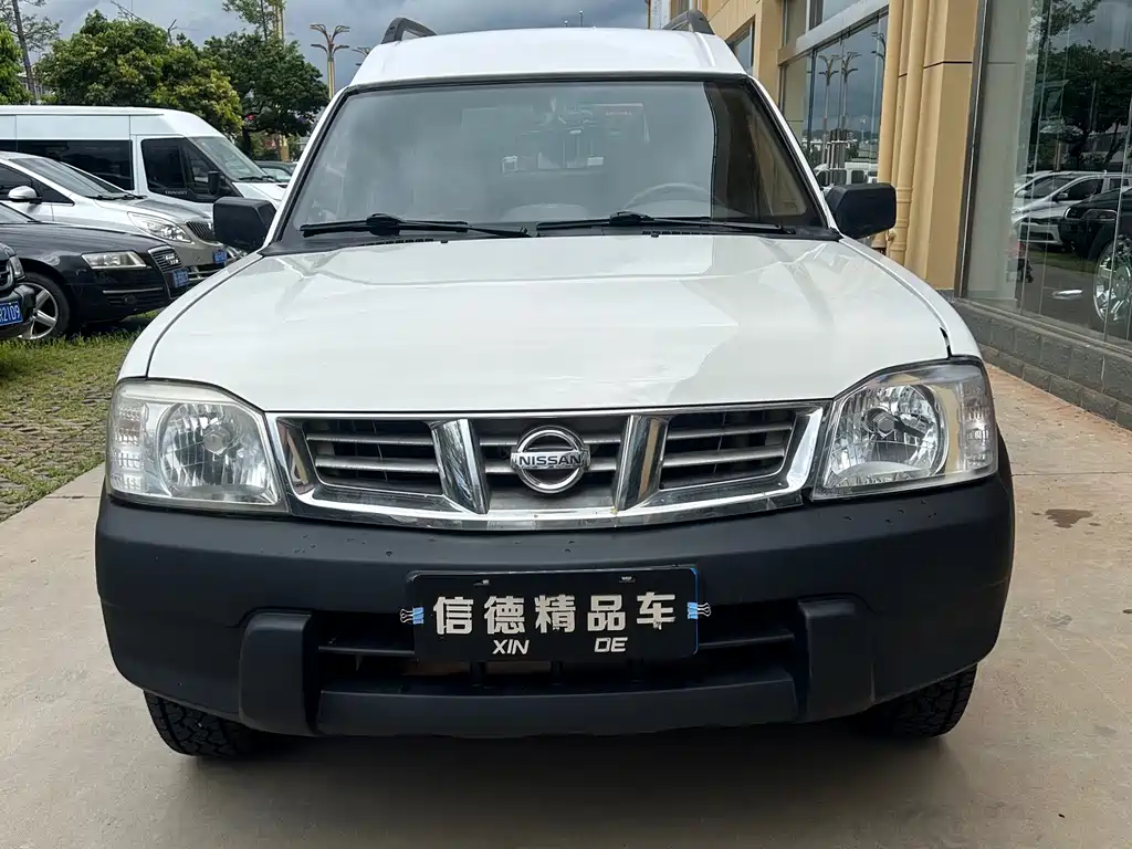 Nissan ZN 2011 2.4L 5 местZN6493
