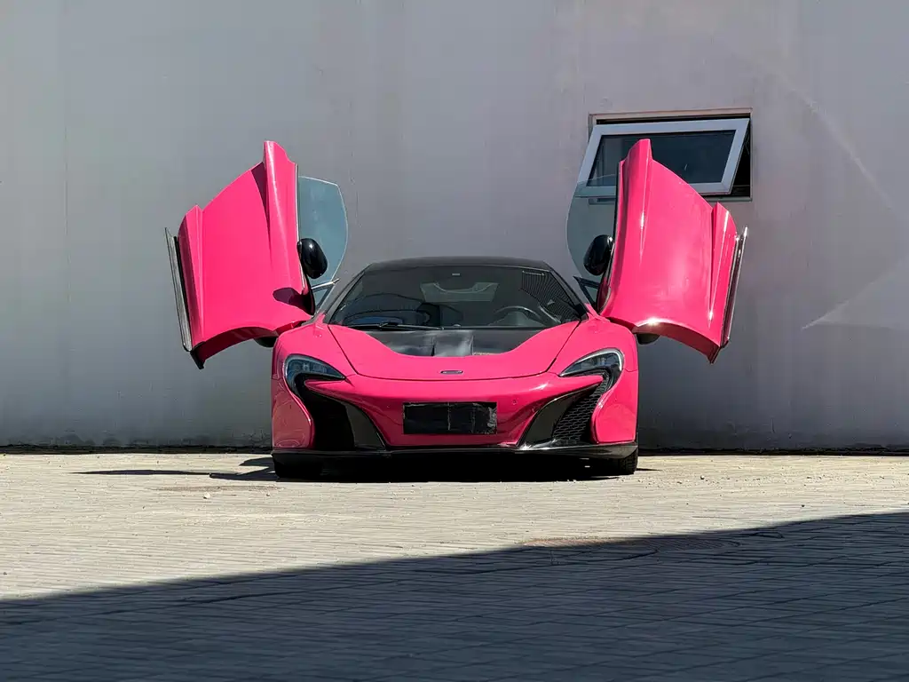 McLaren 12C 3.8T COUPE, фото 2