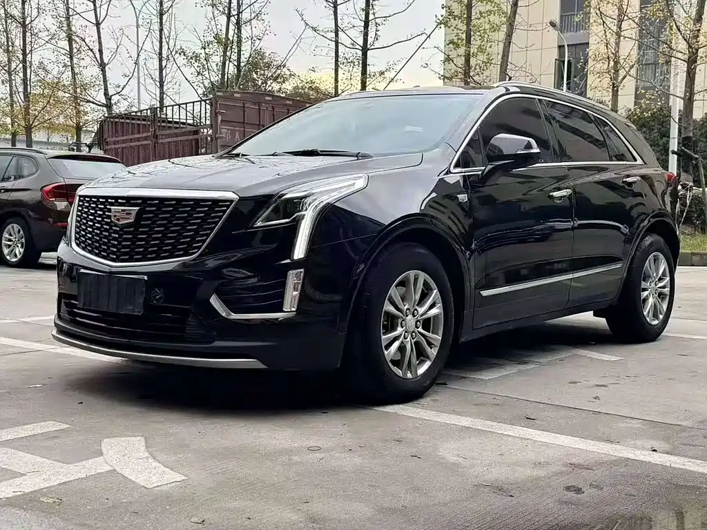Кадиллак XT5 2022 года 2.0T передний привод люкс-версия 20000 km 2022