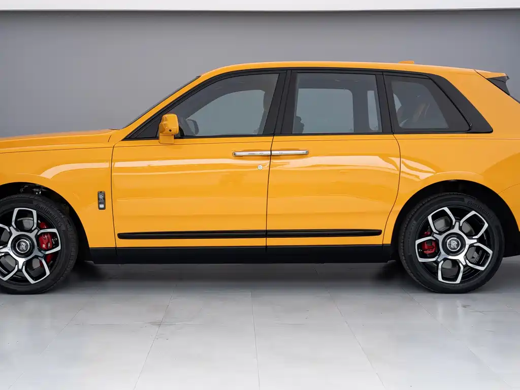 ROLLS-ROYCE CULLINAN