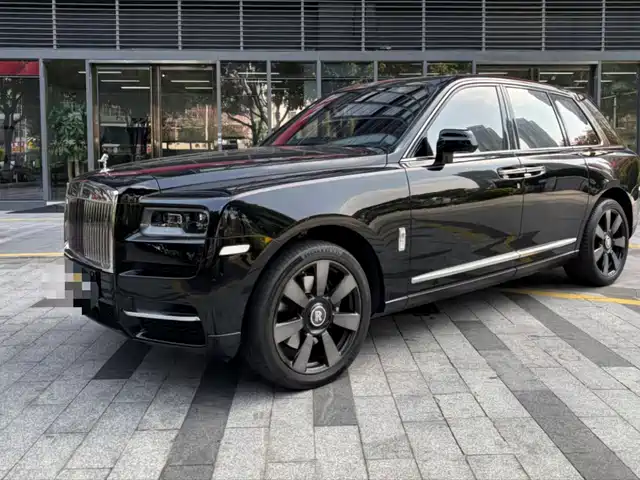ROLLS-ROYCE CULLINAN