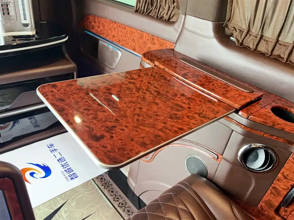 MERCEDES-BENZ V CLASS