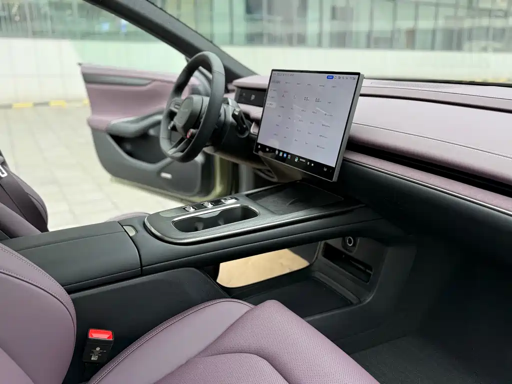 XIAOMI CAR XIAOMI SU7