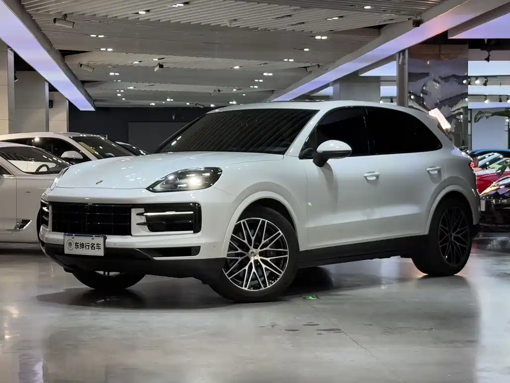 Porsche Cayenne 2025