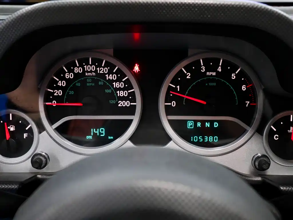 Jeep Wrangler 3.8L Sahara 2-door Edition, фото 12