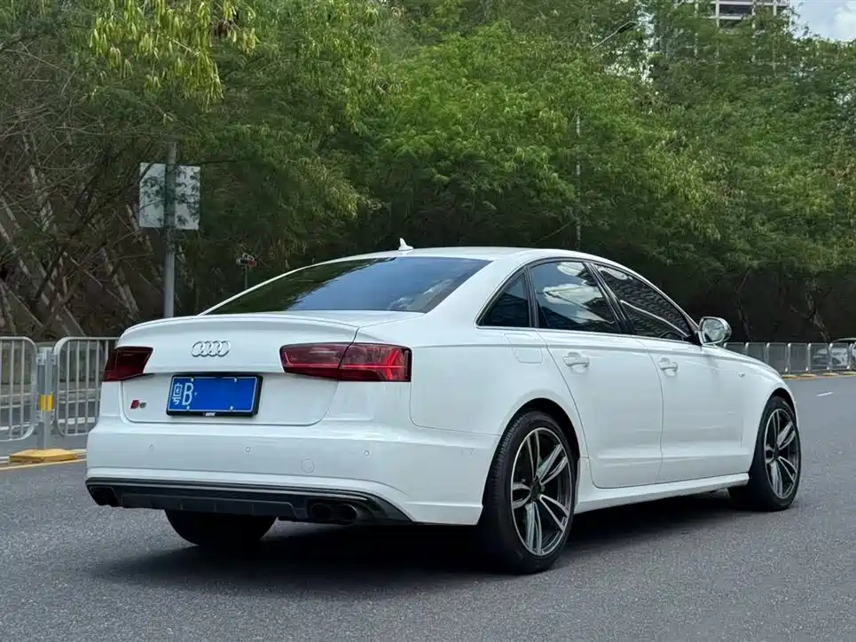 Audi S6 2013 S6 4.0TFSI