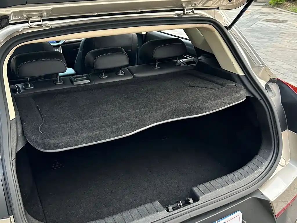 GEELY AUTOMOBILE EMGRAND GS