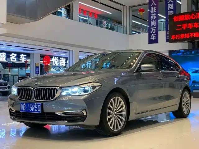 BMW  6 SERIES GT 2019
