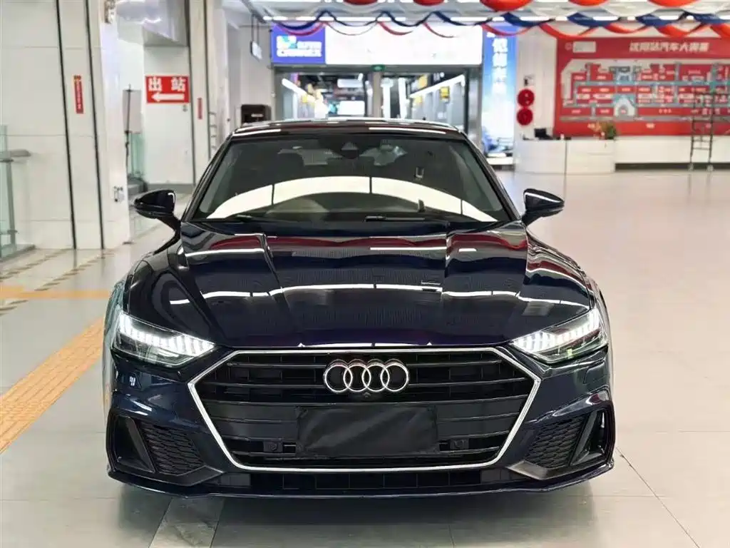 Ауди A7 2020 года 45 TFSI Exclusive 90000 km 2020
