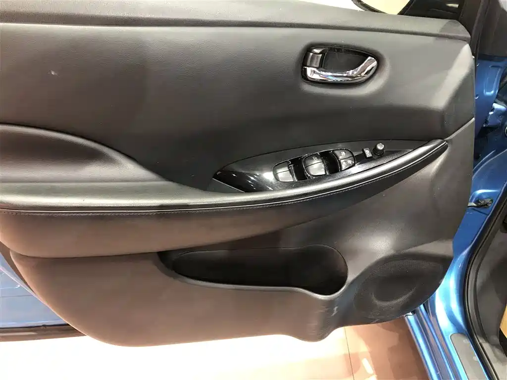 Venucia MORNING BREEZE