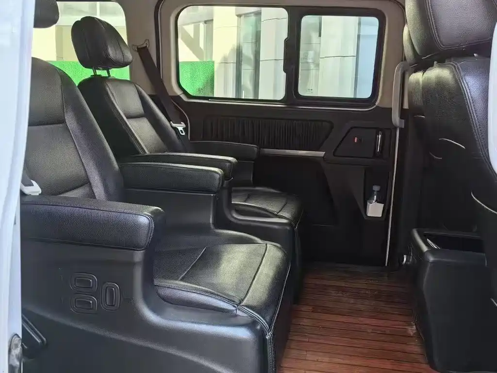 DONGFENG POPULAR CM7