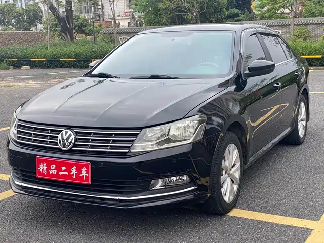 2015 Volkswagen Lavida