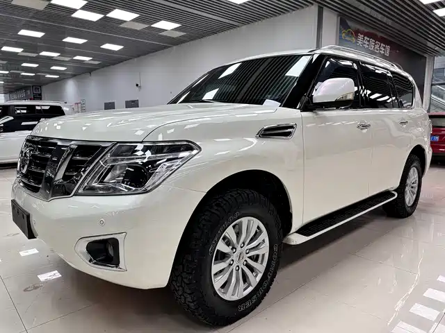 NISSAN TOURE 2019