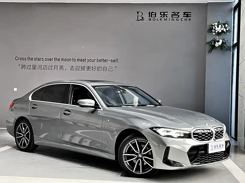 BMW  3 SERIES