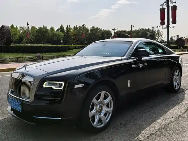 rolls-royce phantom