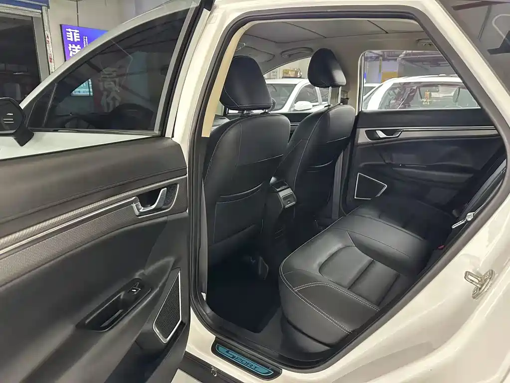 GEELY AUTOMOBILE EMGRAND GS