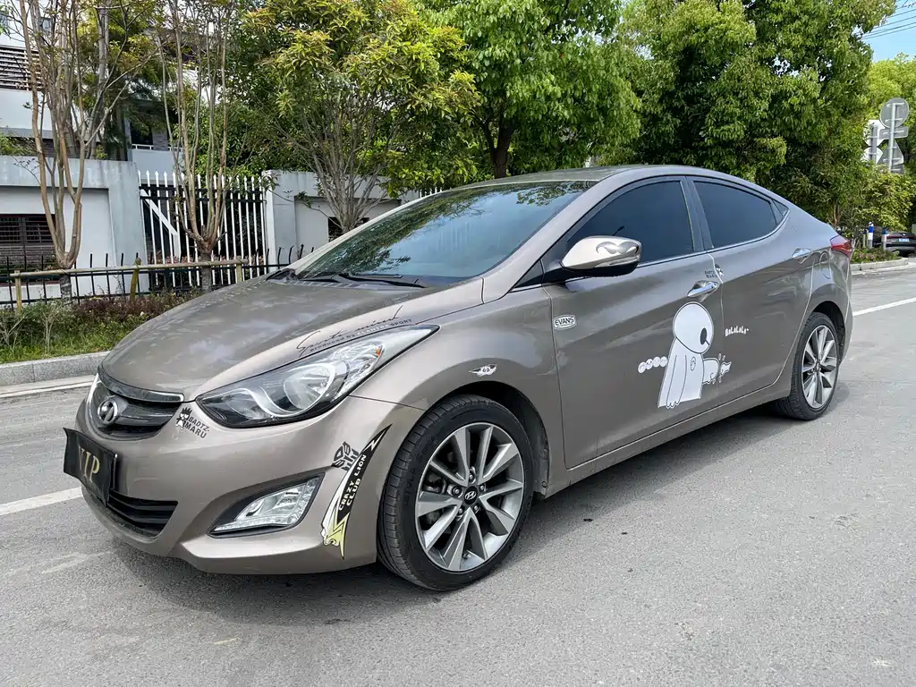 Купить Hyundai Elantra Langdong