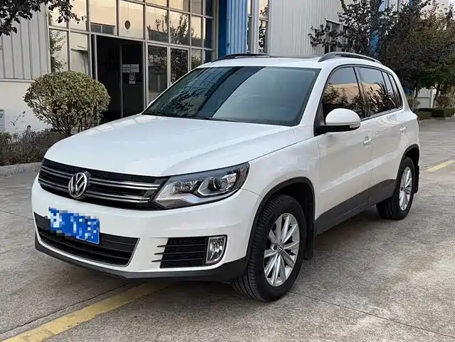 VOLKSWAGEN TIGUAN 2017